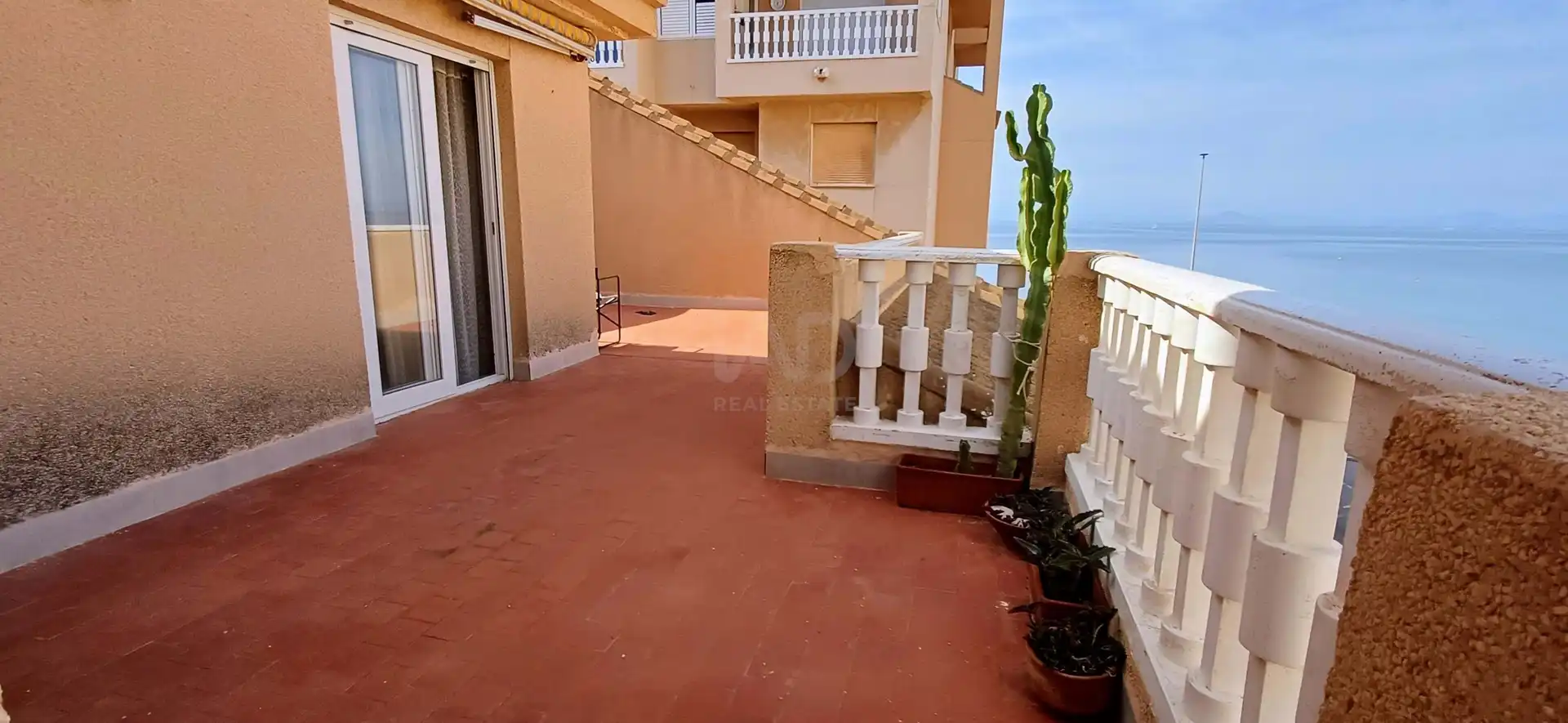 Terrasse von Maisonette zum Verkauf in La Manga del Mar Menor mit Heizung, Terrasse und Schwimmbad