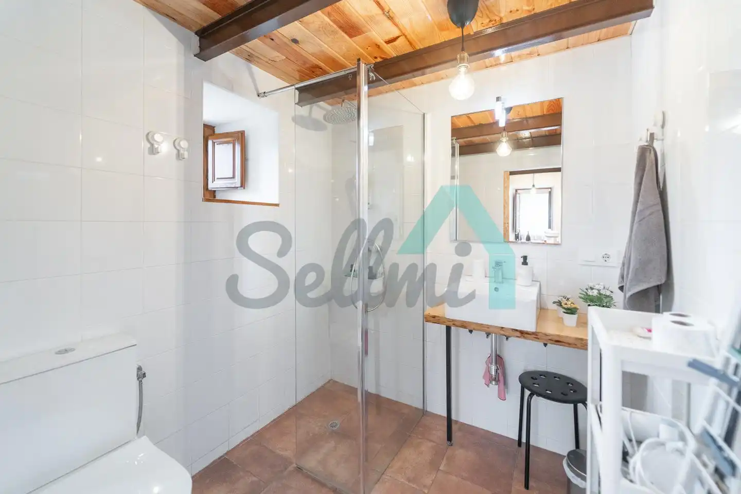Baño de Casa adosada de alquiler en Oviedo  con Jardín privado, Parquet y Terraza
