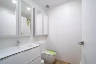 Bathroom of Flat for sale in Palau-saverdera  with Air Conditioner, Private garden and Terrace
