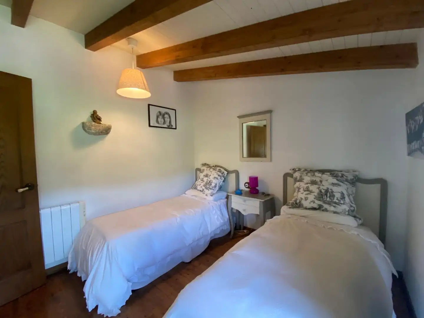 Habitación de Casa o chalet en venta en Leiro con Calefacción, Jardín privado y Parquet