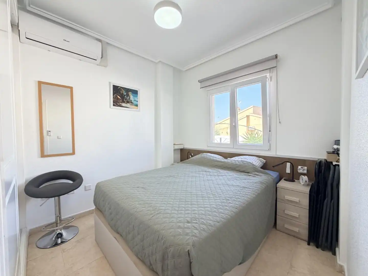 Schlafzimmer von Einfamilien-Reihenhaus zum Verkauf in Zaragoza