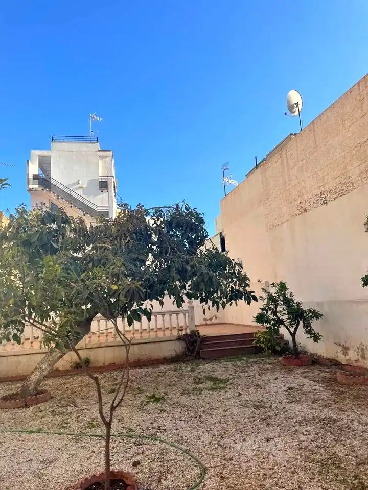 Vista exterior de Casa o chalet en venta en Málaga con Jardín privado, Terraza y Trastero