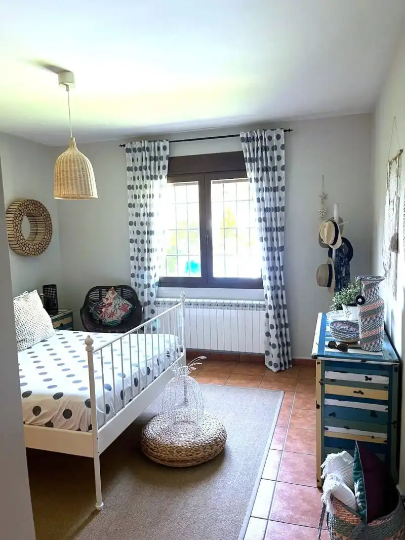 Dormitori de Casa o xalet en venda en Valdemanco amb Calefacció, Terrassa i Traster