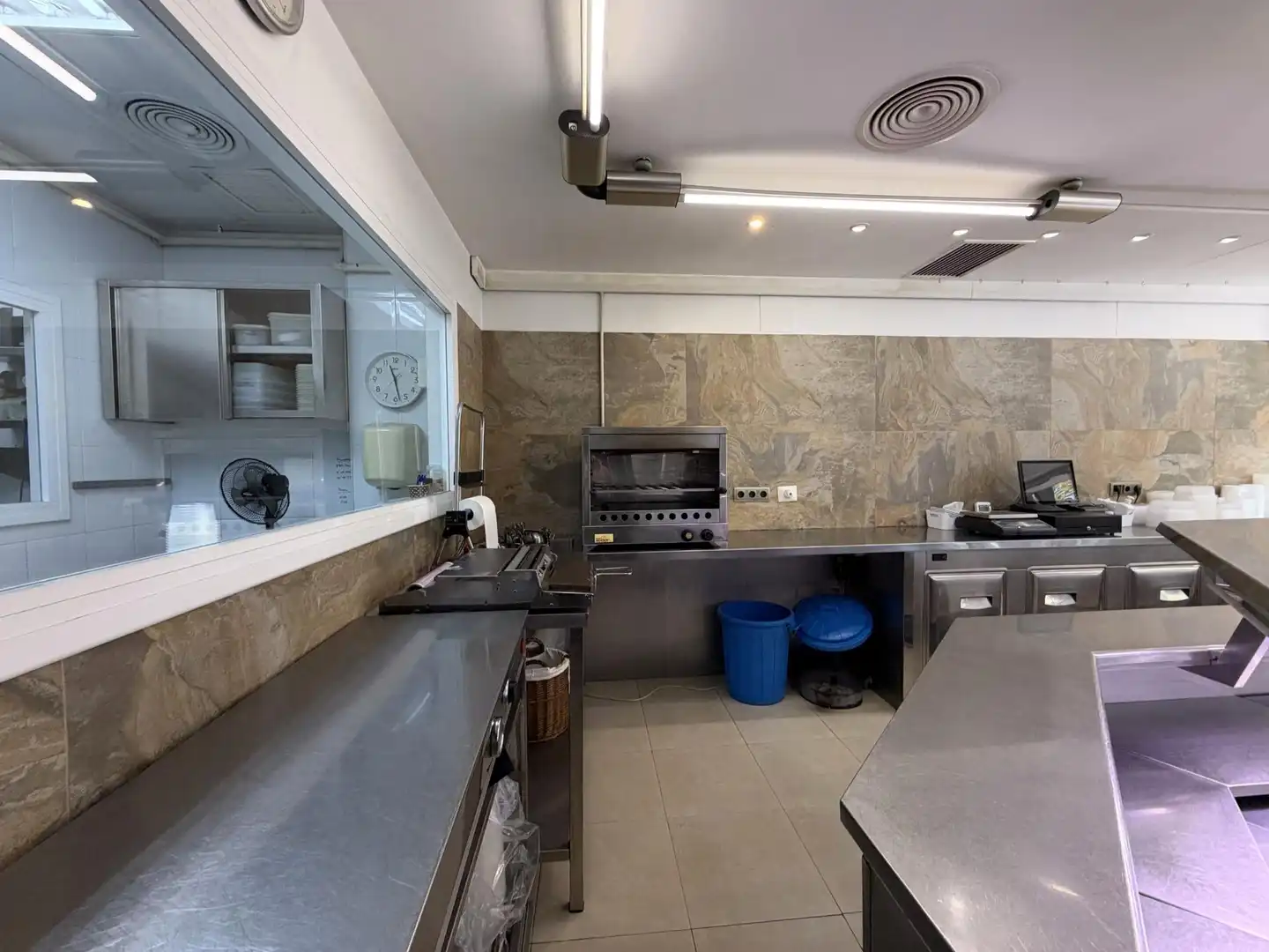 Local comercial en venda a Carrer de la Creu Roja, imagen 5