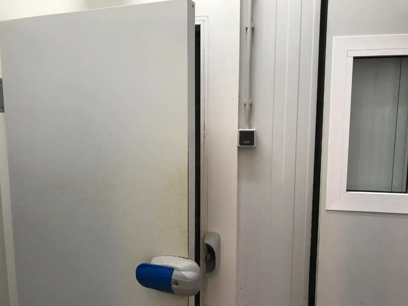Wohnung zum Verkauf in Pineda de Mar mit Klimaanlage und Heizung