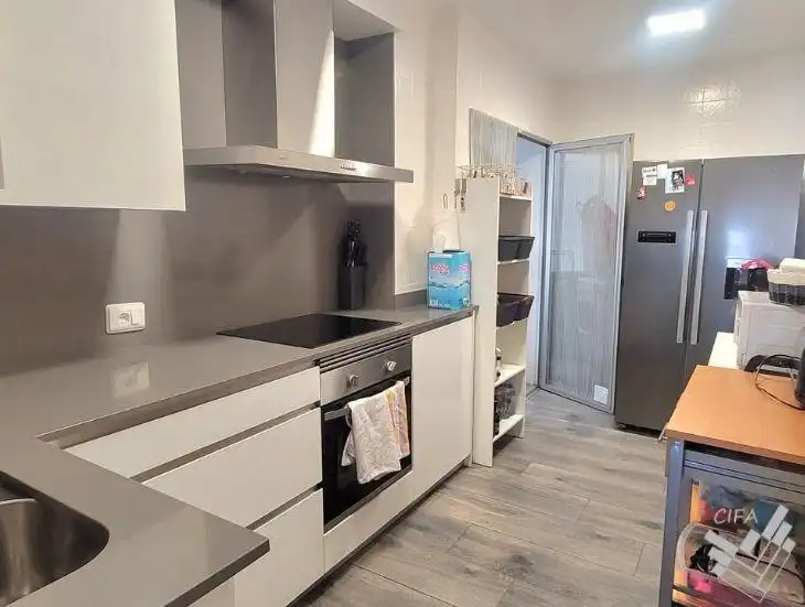 Kitchen of Flat for sale in Casco Urbano