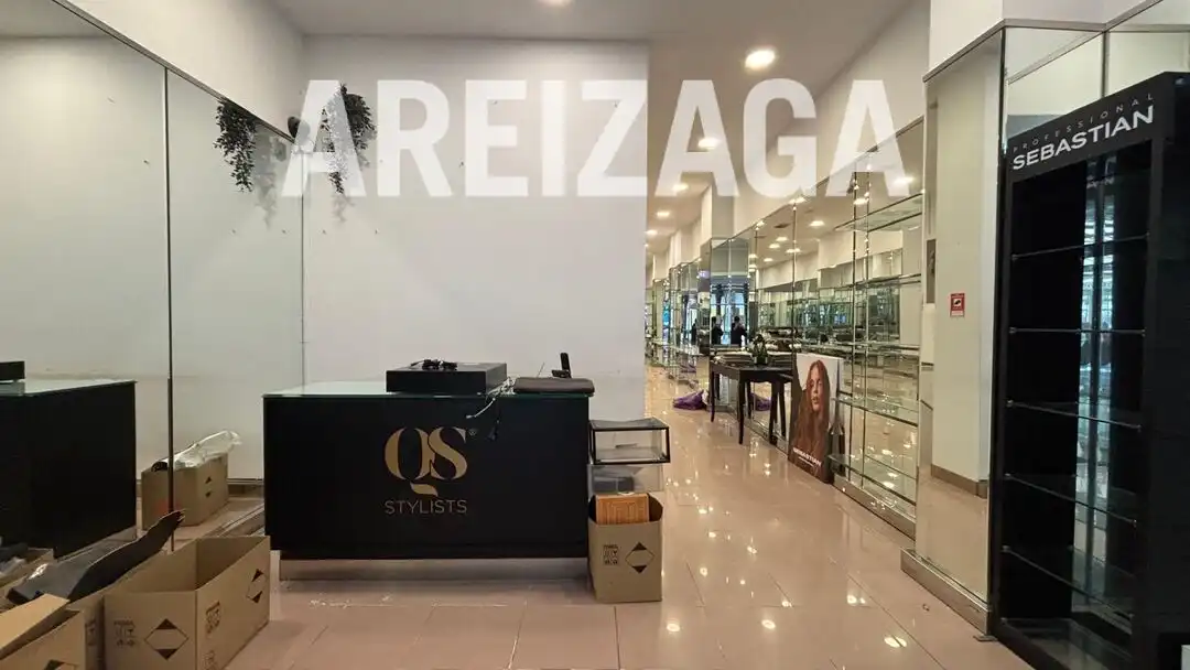 Local comercial en alquiler en Etxaide Kalea 4, imagen 2