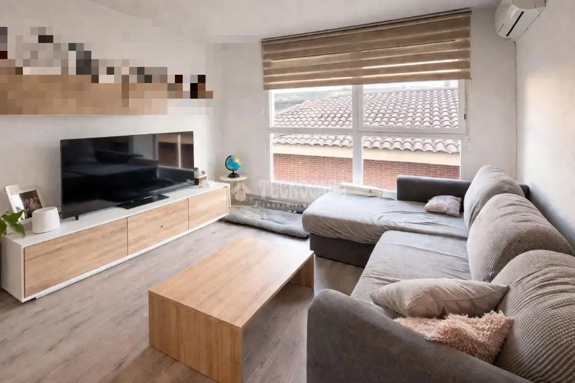 Living room of Flat for sale in Illescas  with Air Conditioner, Heating and Parquet flooring