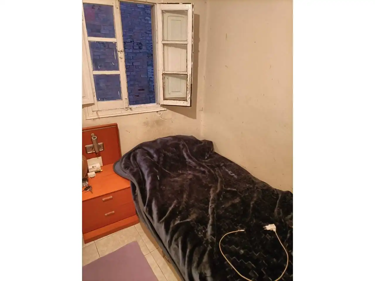 Schlafzimmer von Gebäude zur Miete in Lleida