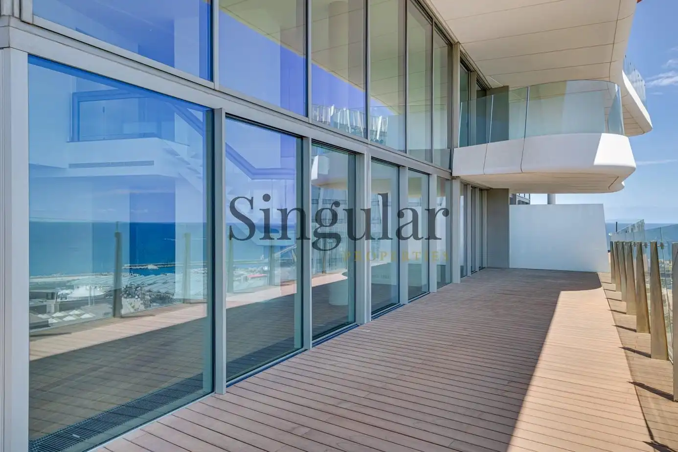 Terraza de Dúplex en venta en Barcelona con Calefacción, Parquet y Terraza