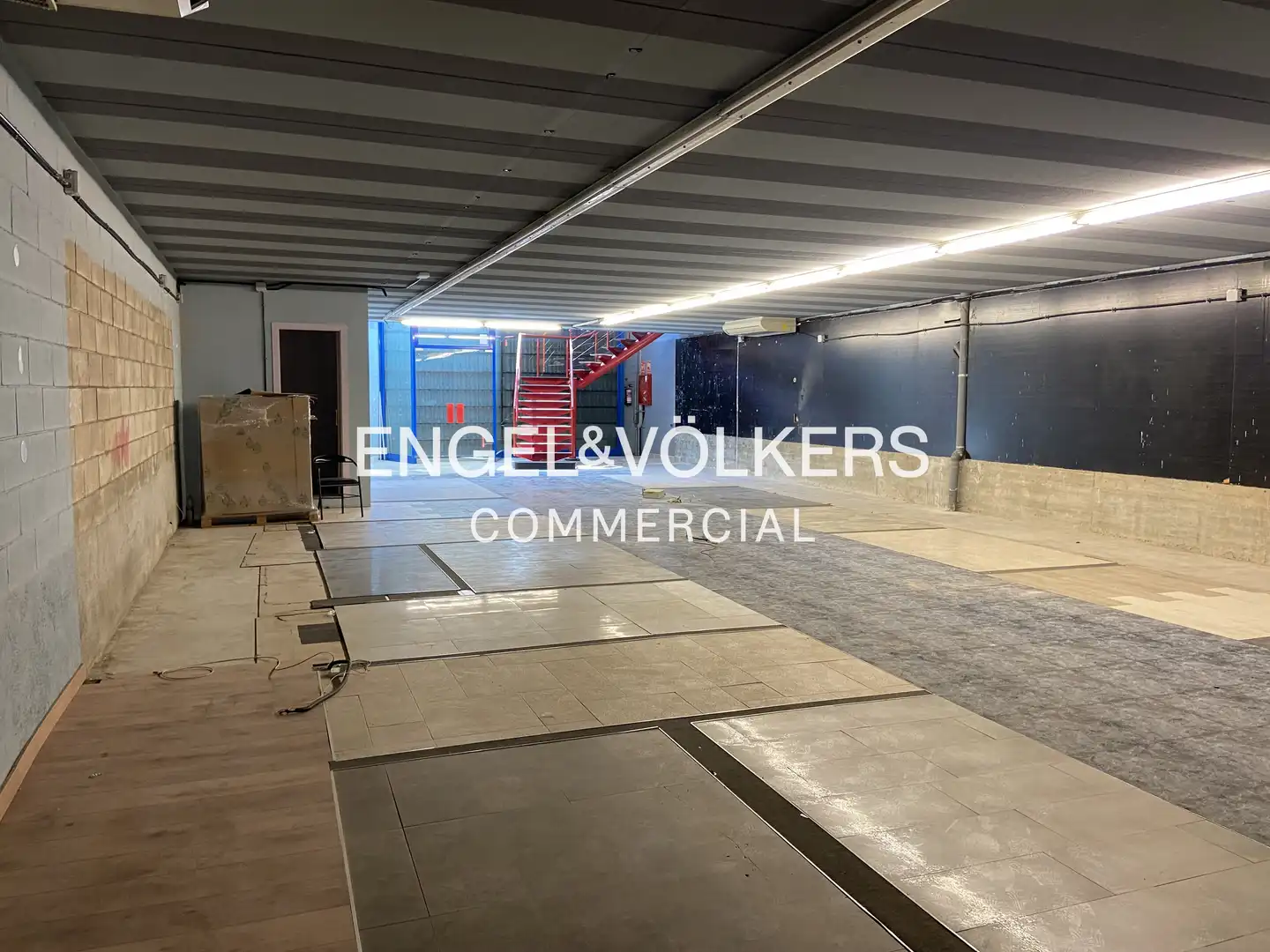 Fabrikhallen zum Verkauf in El Prat de Llobregat