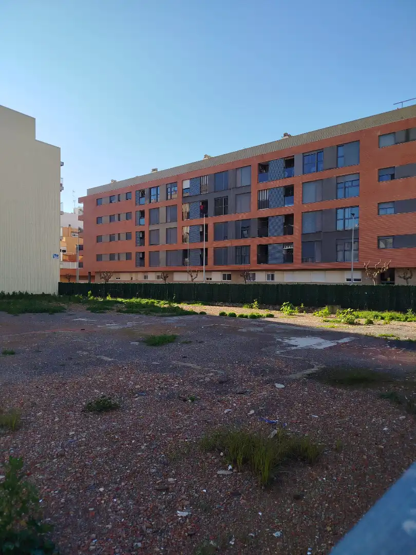Terreno residencial en venta en Carrer 9 d'Octubre 10, imagen 3