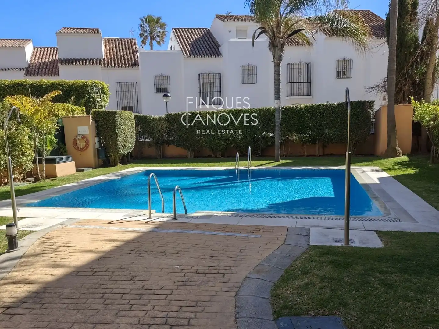 Jardí de Pis en venda en Marbella amb Aire condicionat, Jardí privat i Terrassa