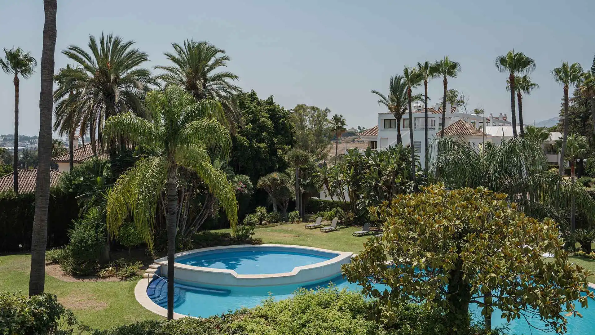 Apartament amb piscina en venda a Nueva Andalucía, imagen 30