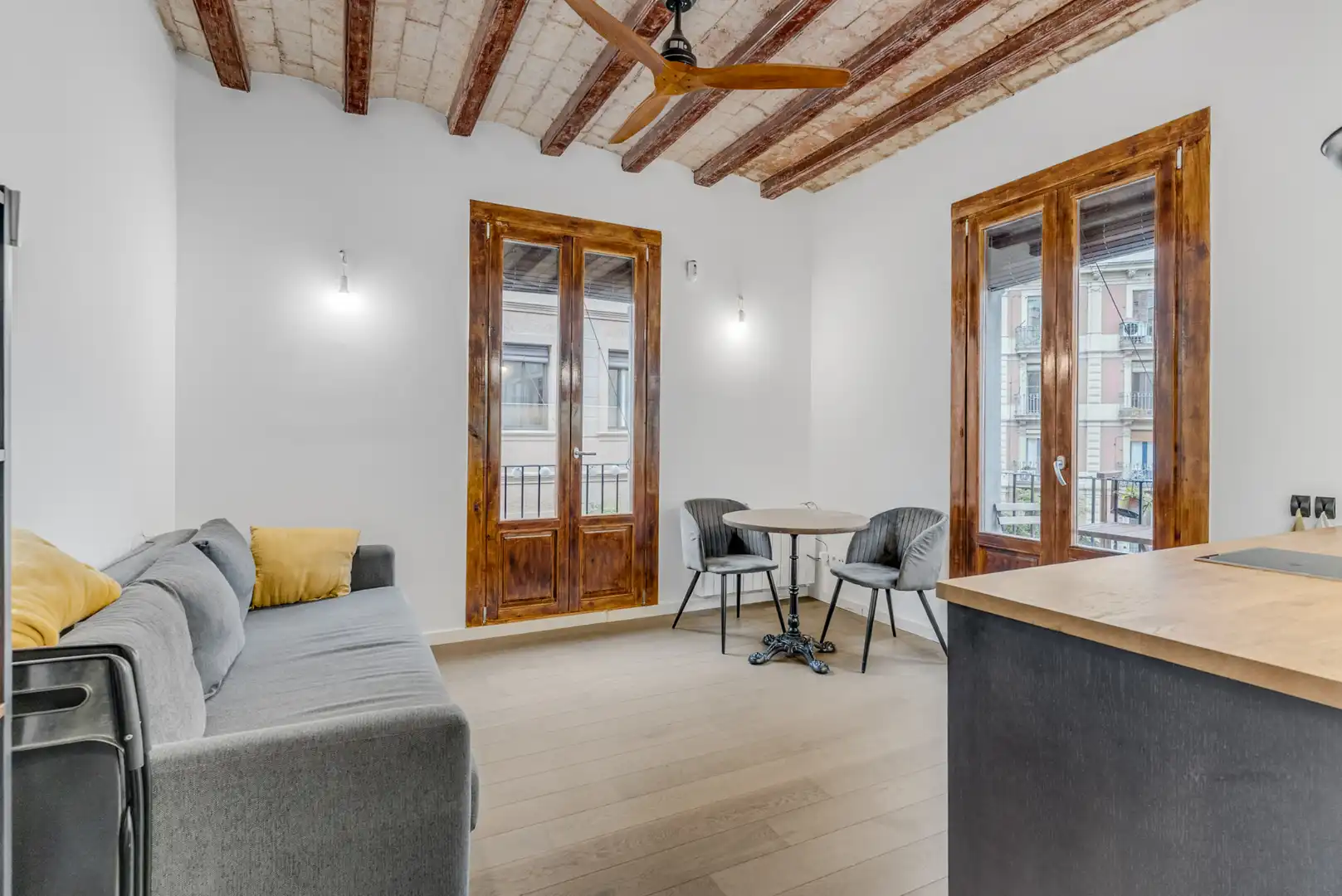 Appartamento con terrazza in vendita a Ciutat Vella