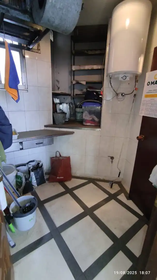 Cocina de Local en venta en Culleredo con Amueblado