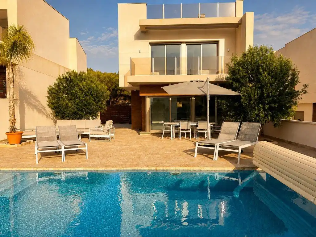 Casa con piscina en venta en N/A, imagen 3