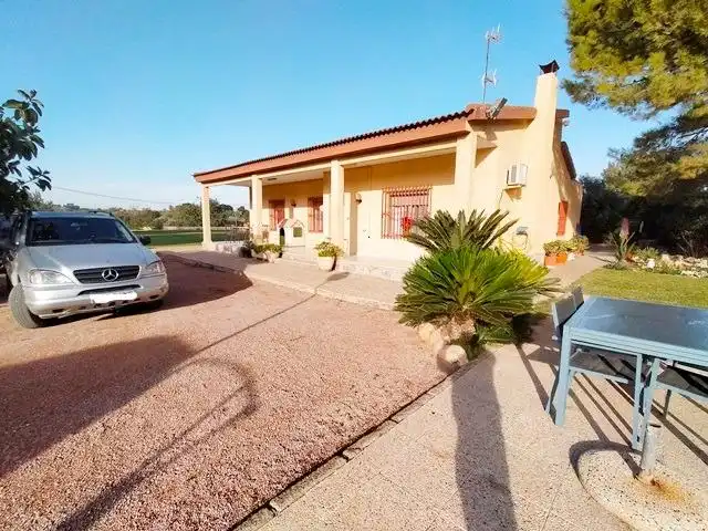 Exterior view of Houses for sale in Alicante / Alacant  with Private garden, Terrace and Swimming Pool