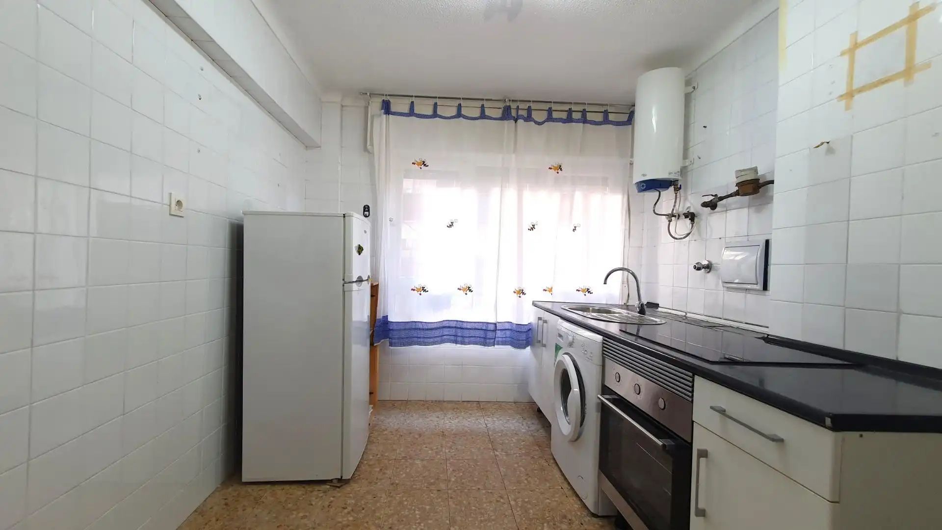 Kitchen of Flat for sale in Sestao   with Storage room and Balcony