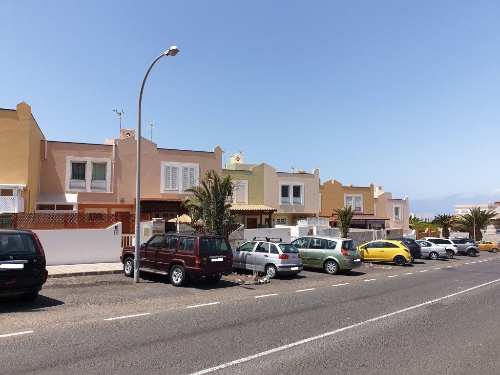 Vista exterior de Casa adosada de alquiler en Pájara con Jardín privado, Terraza y Amueblado