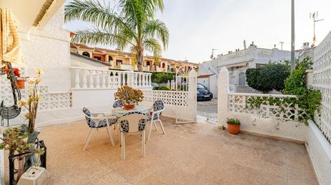 Foto 2 de Casa adosada en venda a  Acebo, Zona Carrefour - Urbanizaciones, Torrevieja