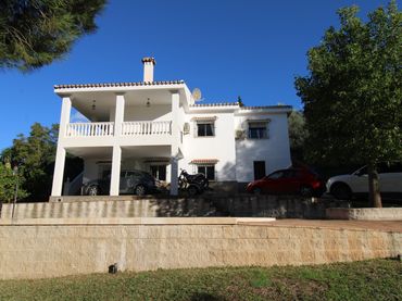 Chalet con piscina en venta en Pinos de Alhaurín - Periferia