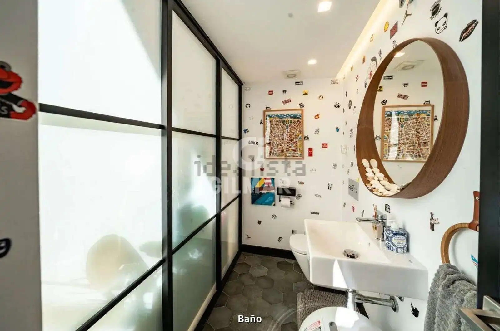 Bathroom of Office for sale in Madrid  with Heating