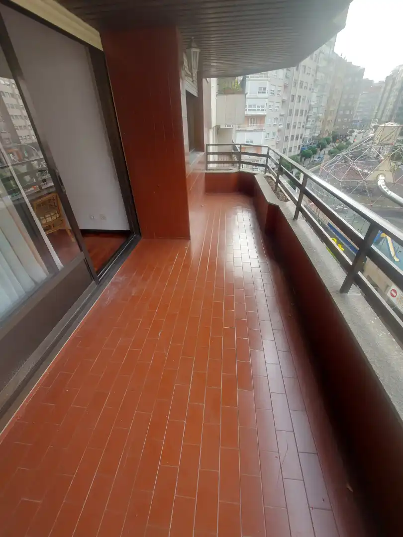 Wohnung zur Miete in Rúa de Venezuela, 30, Plaza España - Corte Inglés