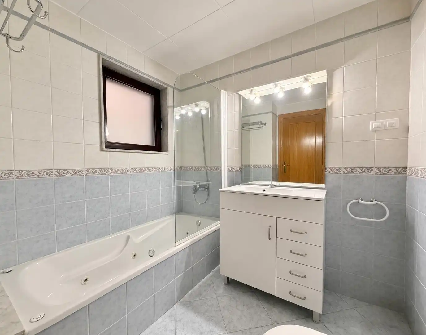 Baño de Piso en venta en Granollers con Calefacción, Trastero y Balcón