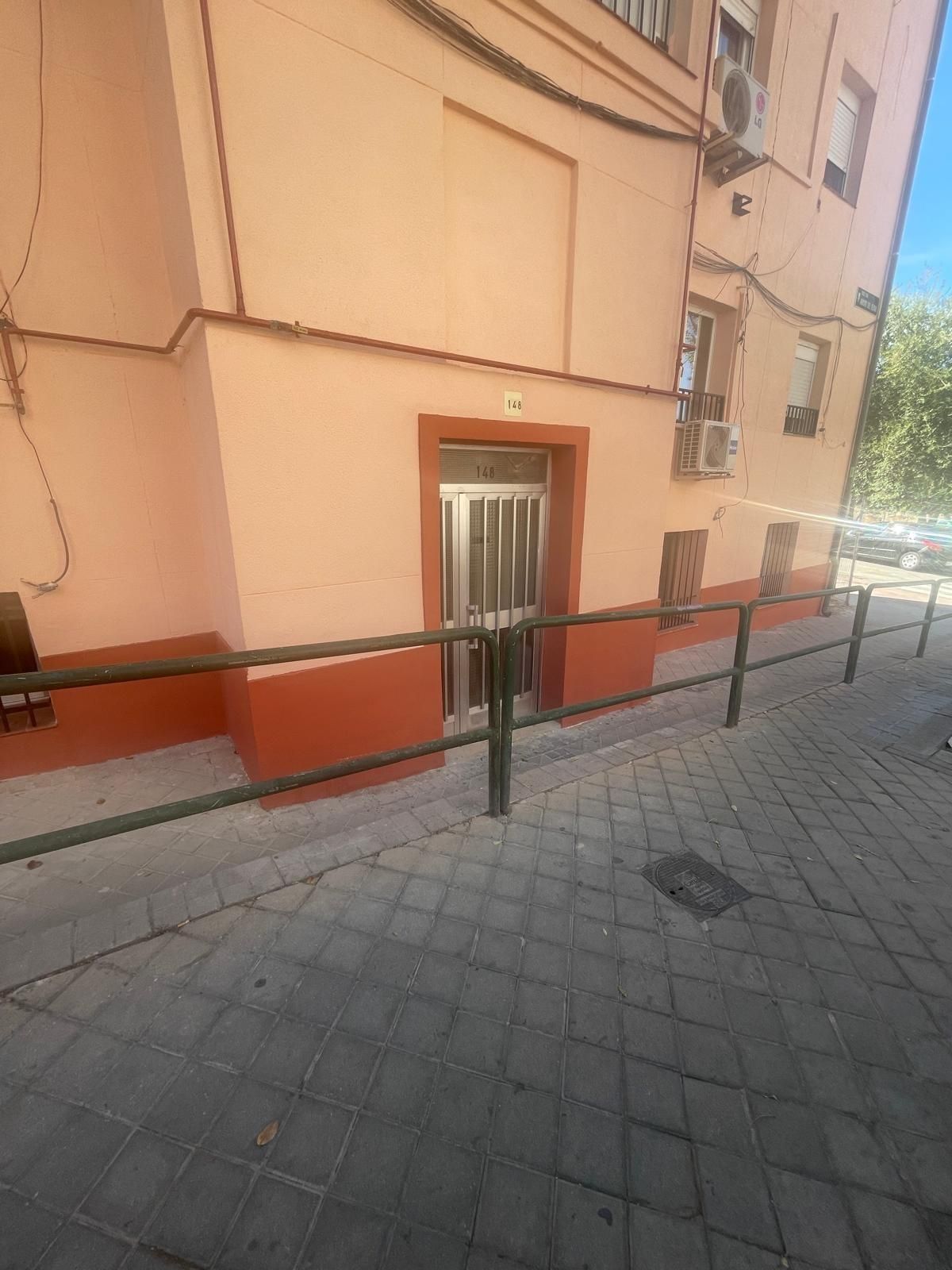 Exterior view of Flat for sale in  Madrid Capital