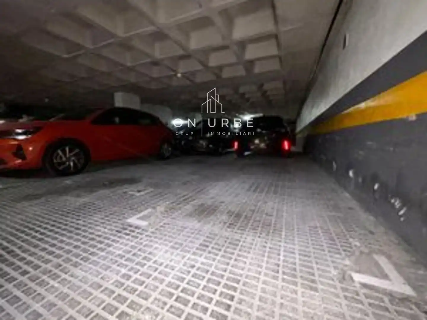 Einzelparkplatz zum Verkauf in Calle Rocafort, imagen 8