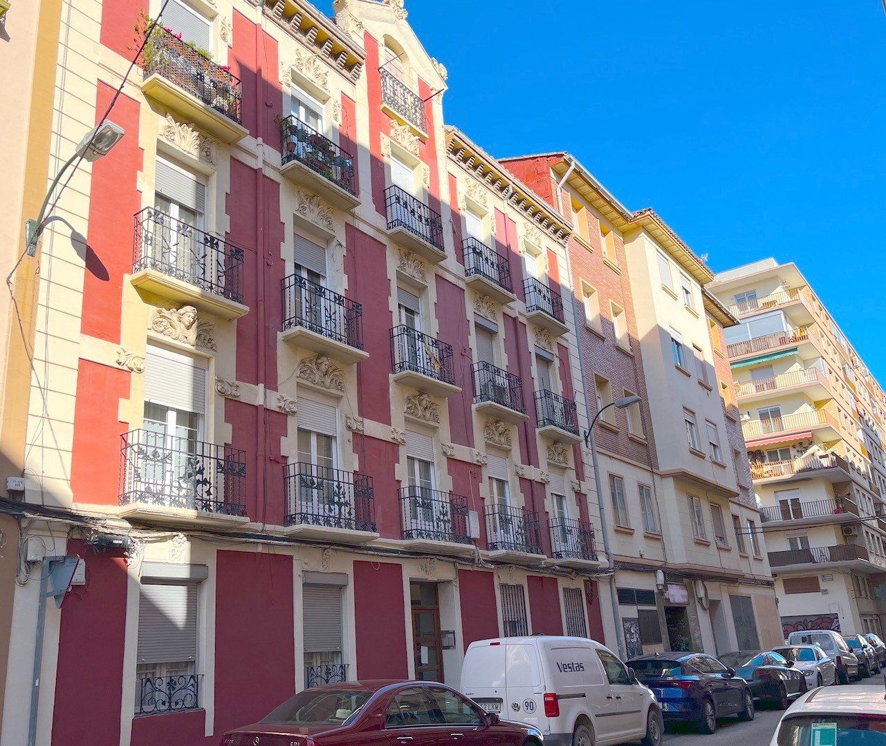 Vista exterior de Pis de lloguer en  Zaragoza Capital amb Aire condicionat, Calefacció i Parquet
