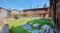 Jardí de Casa adosada en venda en Guils de Cerdanya amb Calefacció, Parquet i Terrassa