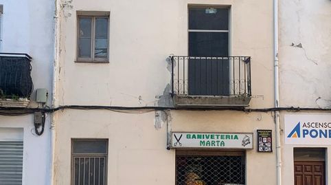 En venda casa amb gran potencial al centre de la ciutat