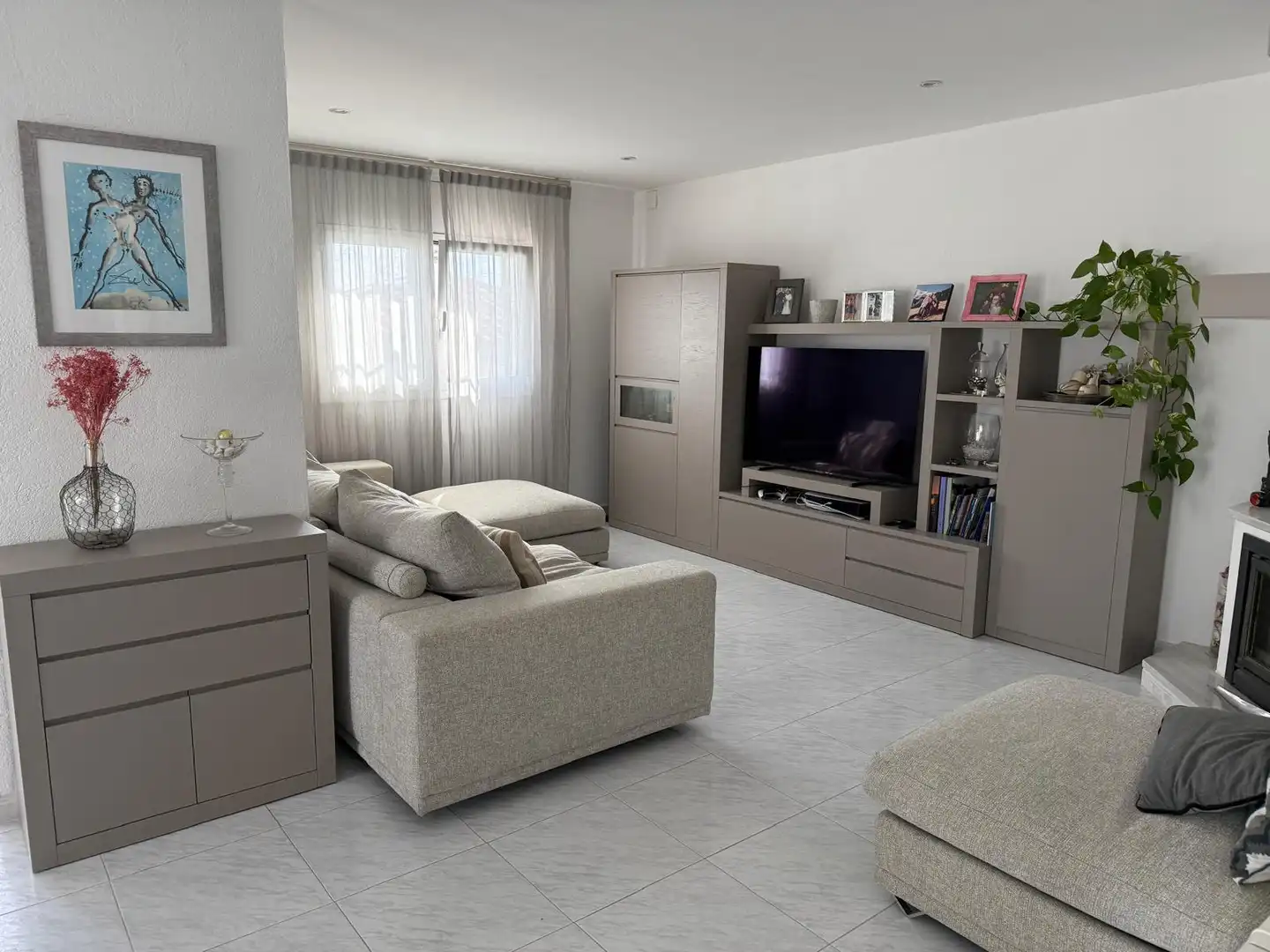 Sala de estar de Casa o chalet en venta en L'Escala con Aire acondicionado, Calefacción y Jardín privado