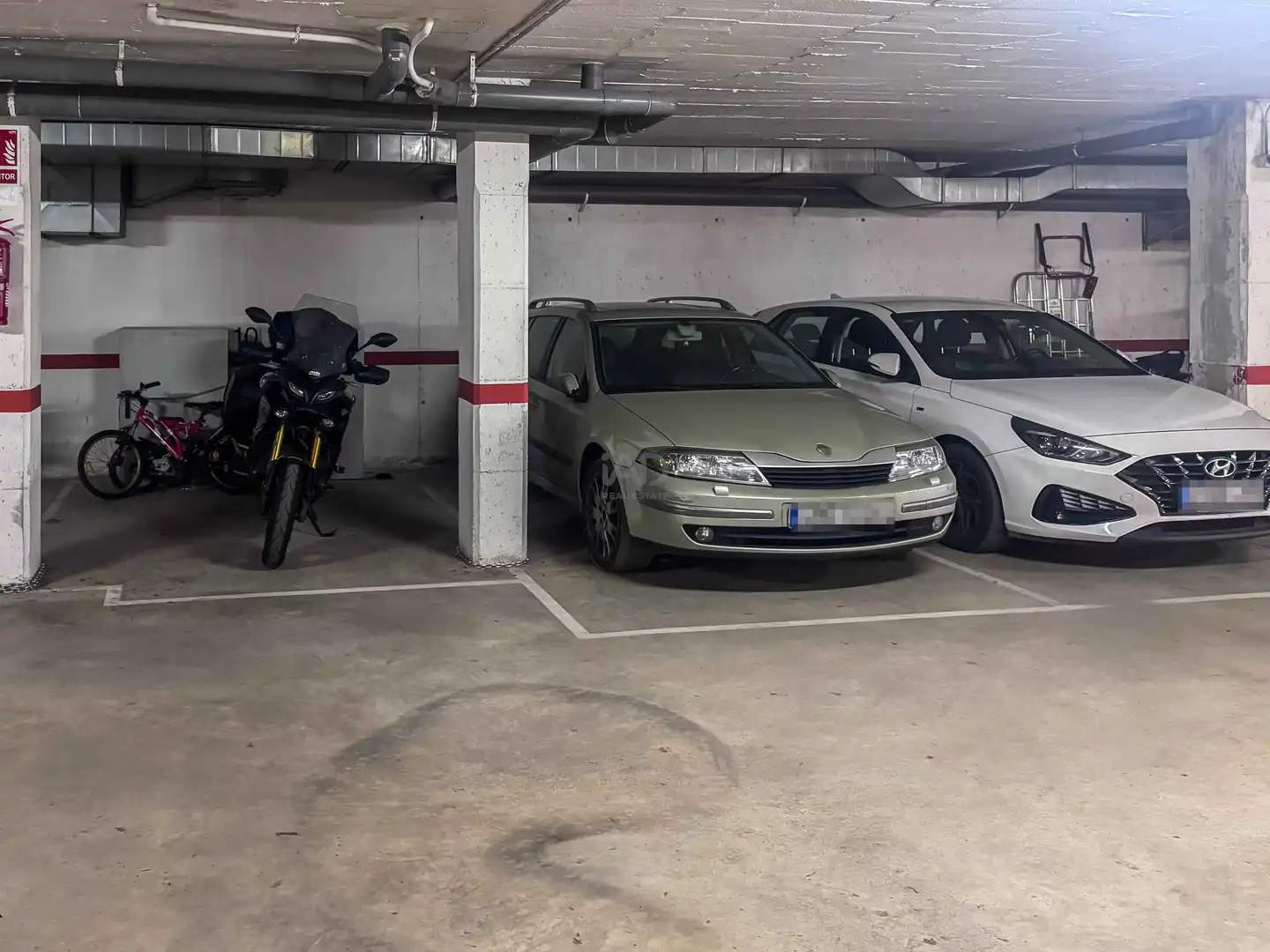 Parking de Casa adosada en venta en Lliçà d'Amunt con Aire acondicionado y Calefacción