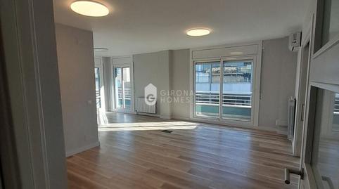 Foto 4 de Apartamento de alquiler en Eixample Nord, Girona Capital