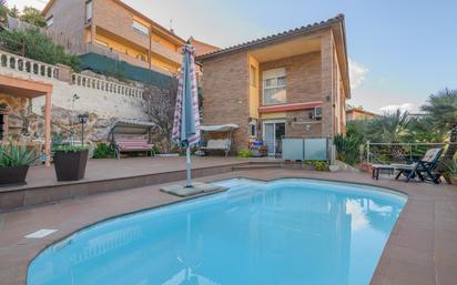 Swimming pool of House or chalet for sale in Sant Vicenç Dels Horts  with Terrace and Swimming Pool