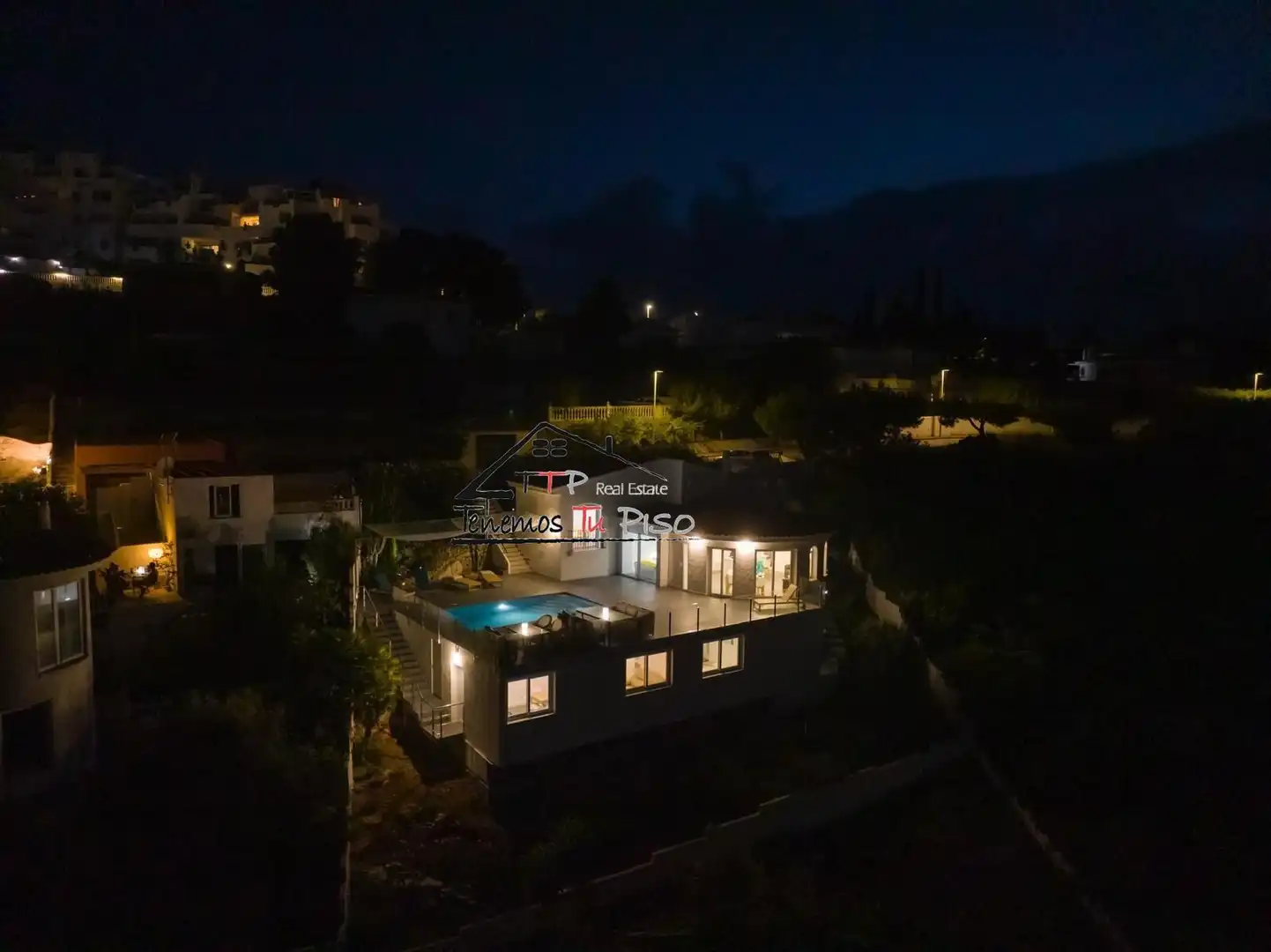 Vista exterior de Casa o xalet en venda en Peñíscola / Peníscola amb Aire condicionat, Calefacció i Jardí privat