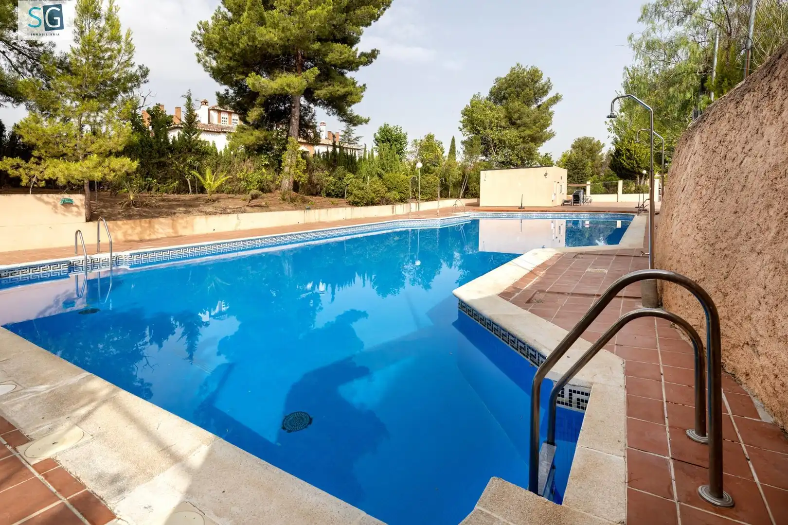Swimming pool of Study for sale in  Granada Capital  with Air Conditioner, Furnished and Community pool