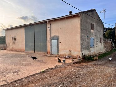 Country house for sale in Llubí
