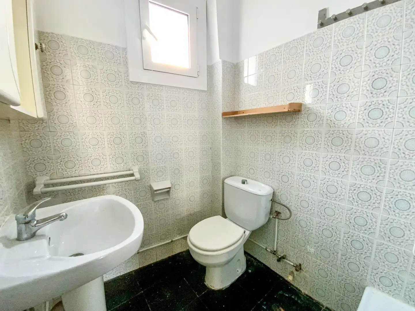 Bany de Casa o xalet en venda en El Masnou amb Calefacció i Terrassa