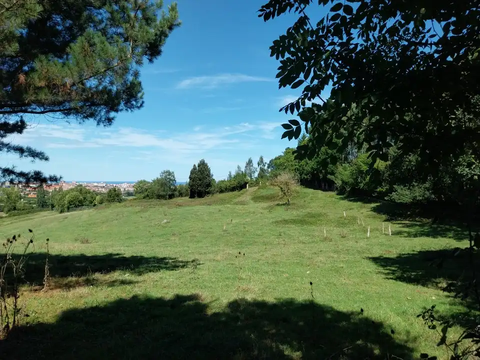 Country house zum Verkauf in Camino de les Vegues, 836, Bernueces