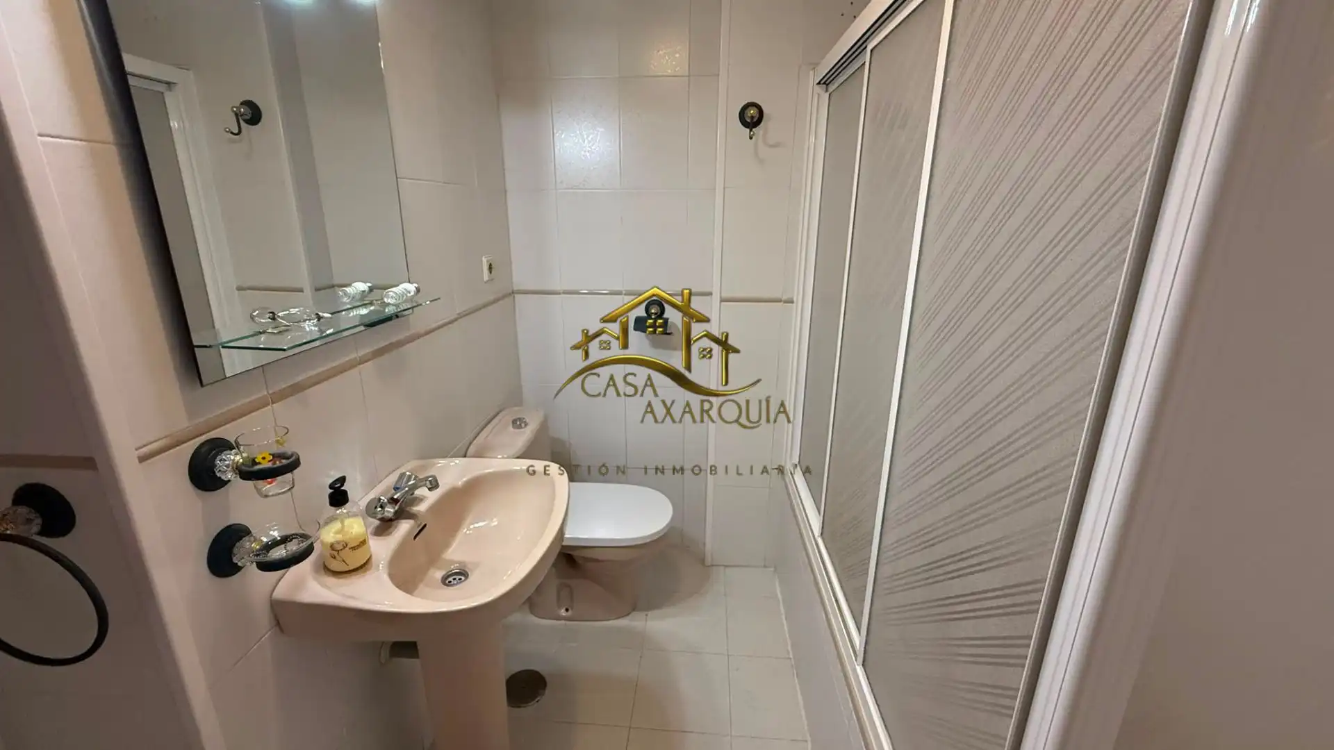 Badezimmer von Haus oder Chalet zur Miete in Vélez-Málaga mit Klimaanlage, Terrasse und Möbliert
