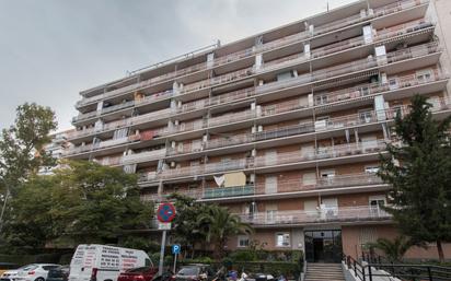 Exterior view of Apartment to rent in  Madrid Capital  with Air Conditioner, Heating and Terrace