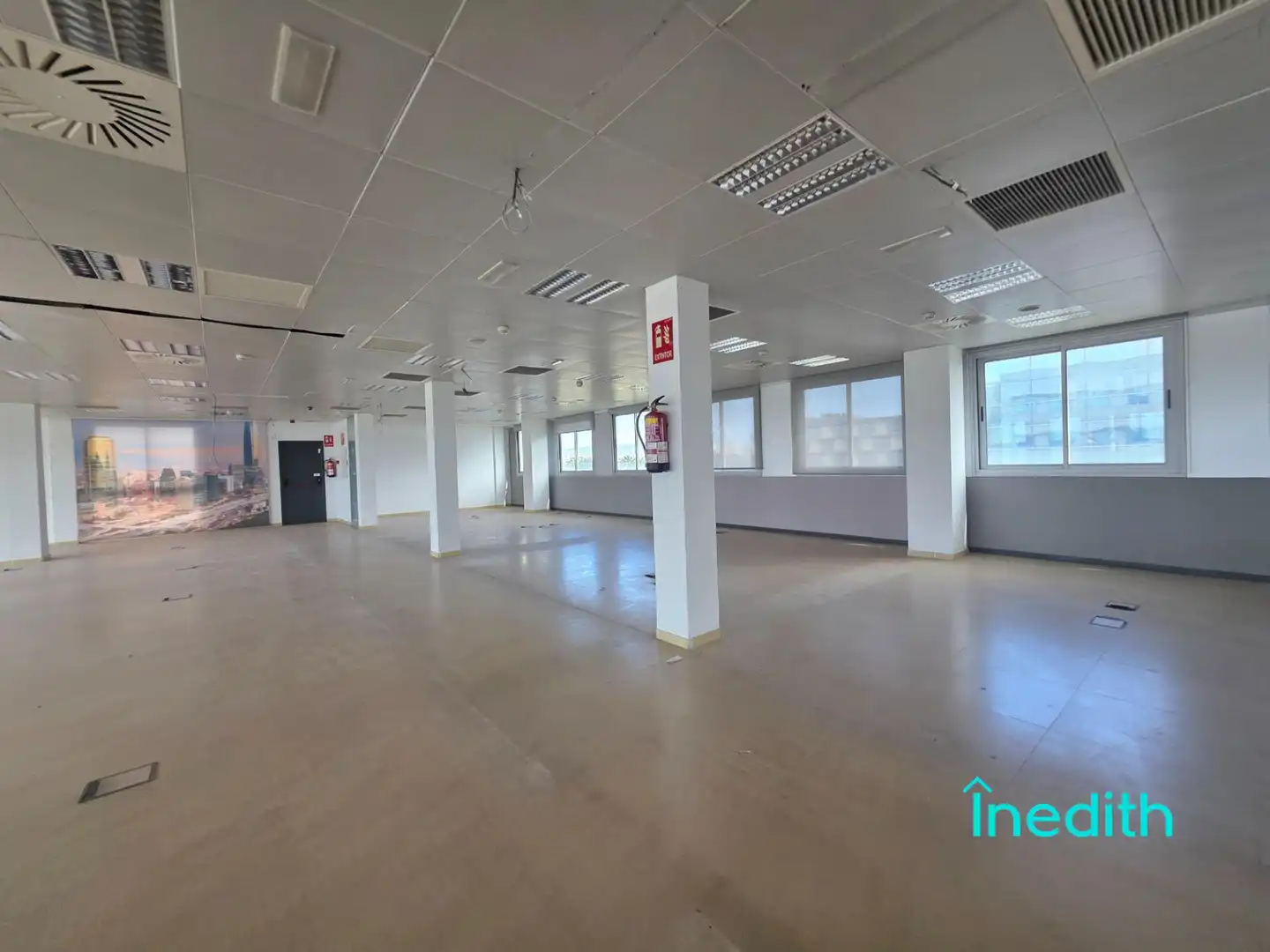 Office space with lift to rent in Avenida Avinguda de les Garrigues, imagen 12