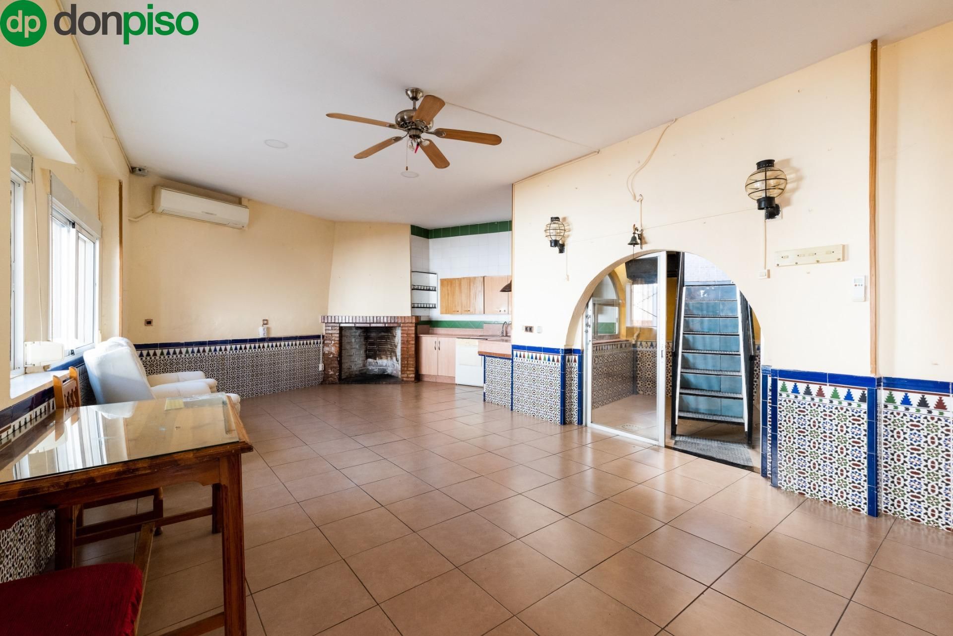 Kitchen of Single-family semi-detached for sale in Santa Fe  with Air Conditioner, Heating and Terrace