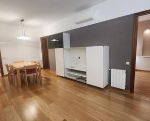 Living room of Flat to rent in  Barcelona Capital  with Air Conditioner, Heating and Parquet flooring