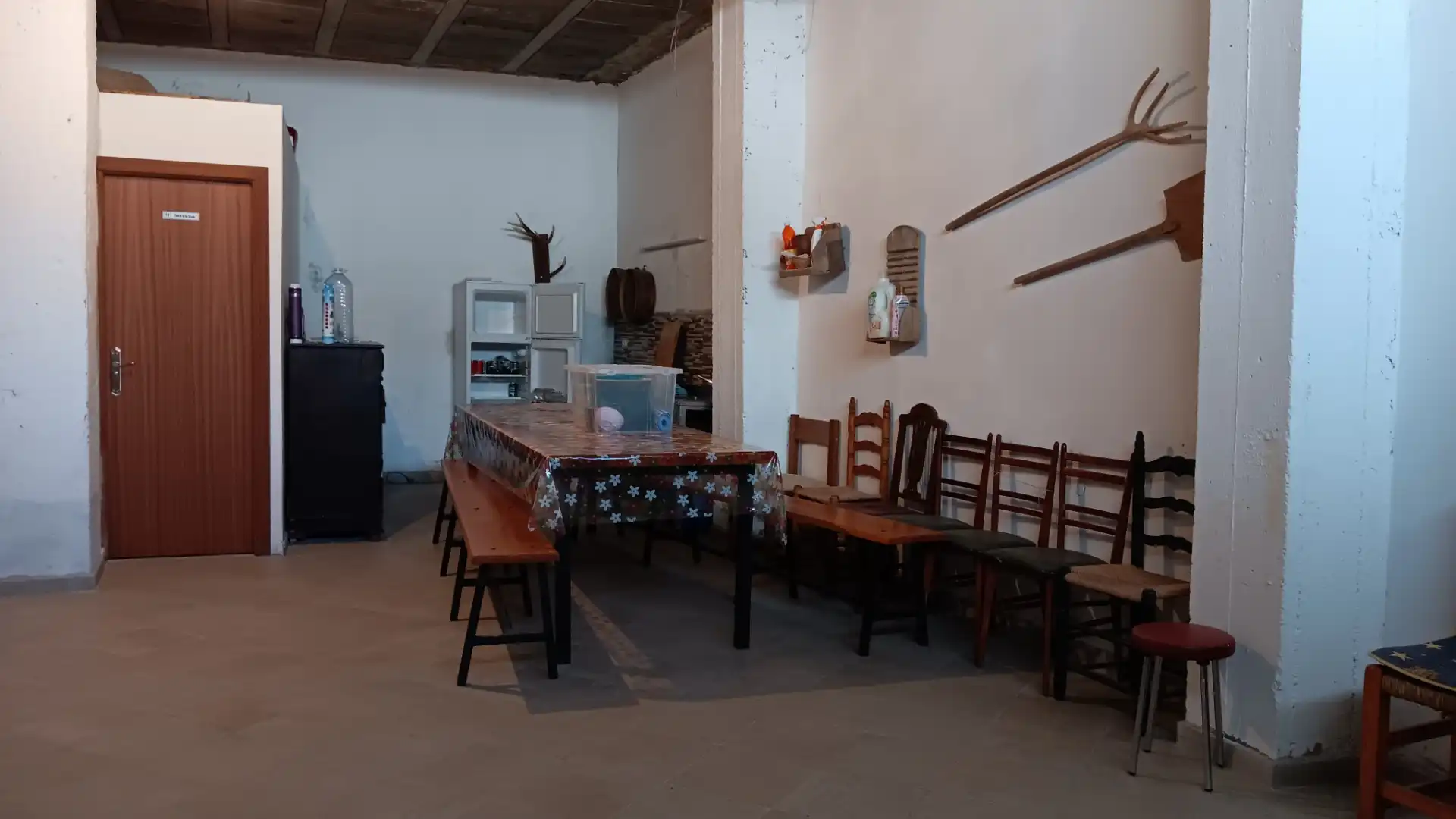 Menjador de Casa o xalet en venda en El Bodón  amb Moblat, Forn i Rentadora