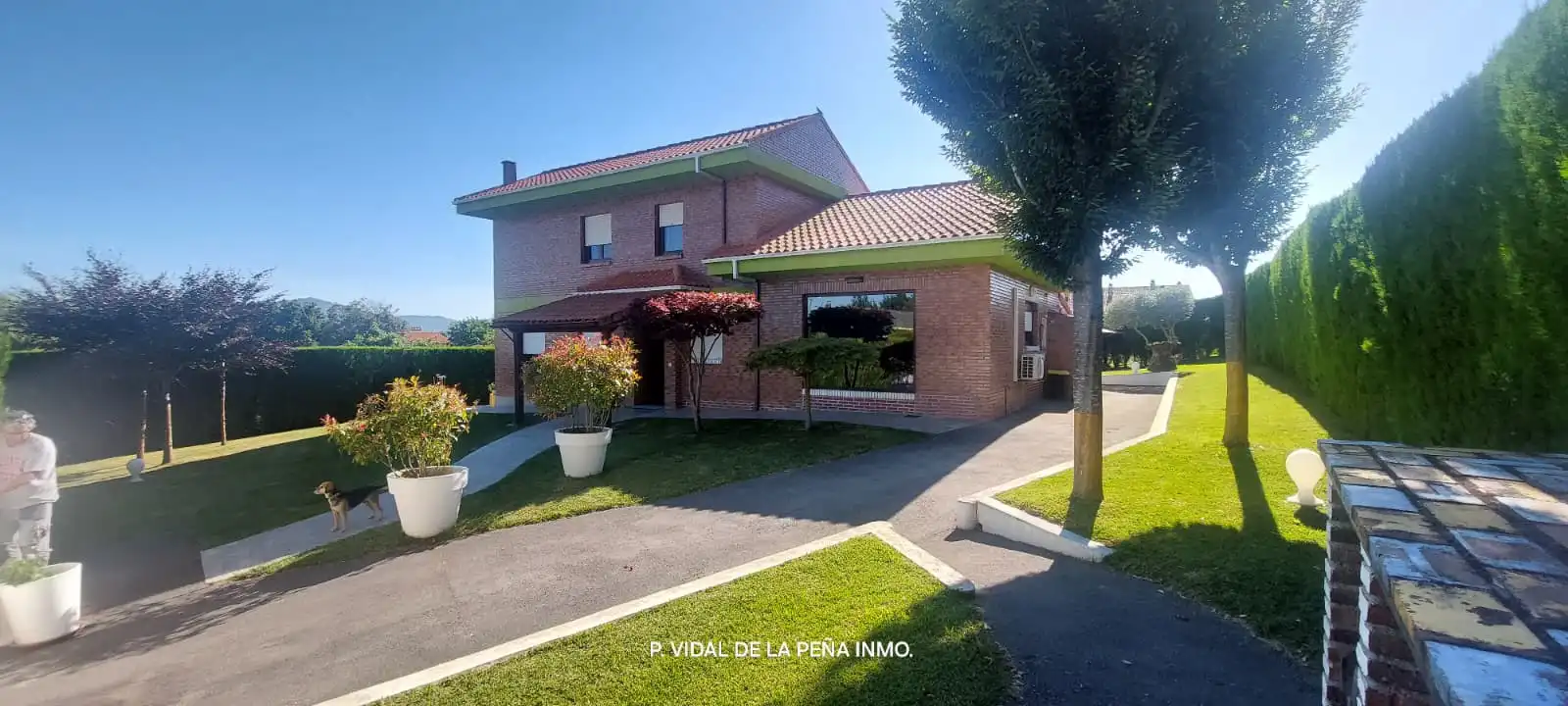 Außenansicht von Haus oder Chalet zum Verkauf in Ribamontán al Mar mit Heizung